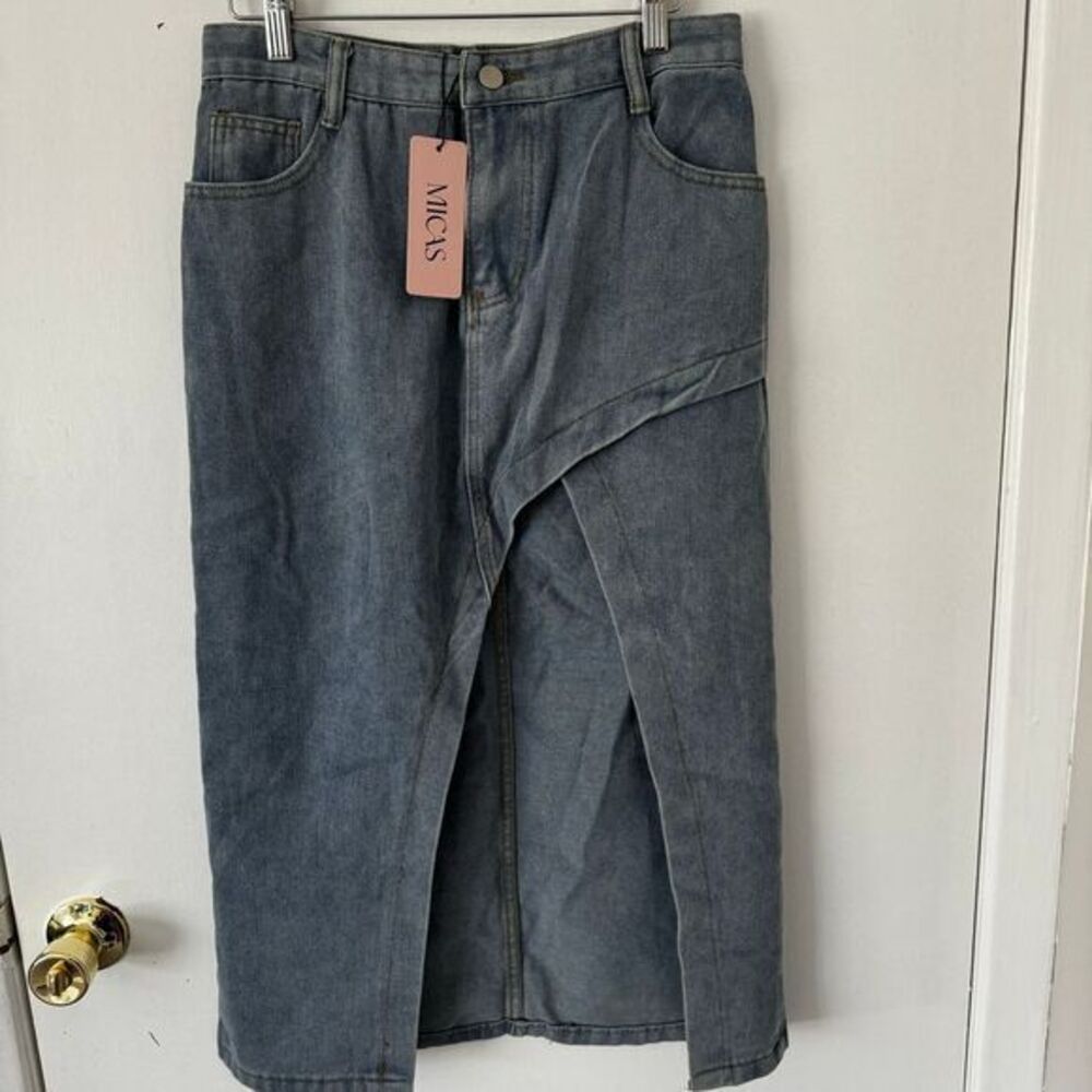 Micas Light wash Denim Midi Skirt Asymmetrical Design Casual‎ Chic M